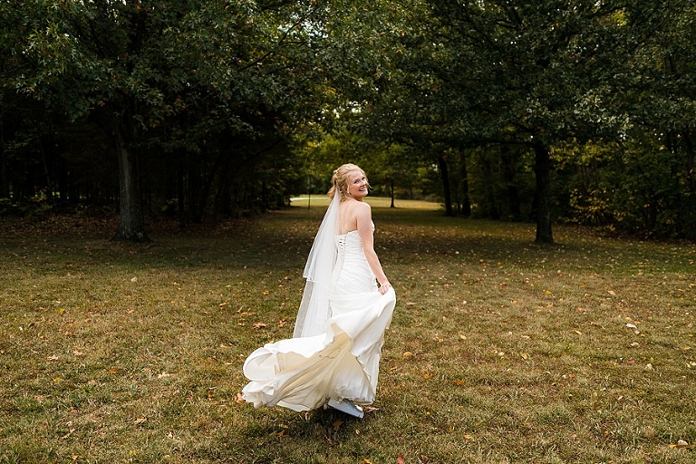 Warrenton Family Farm Wedding St Charles Wedding Photographer Rebecca Chapman Photography Outdoor Lake Dock Fall