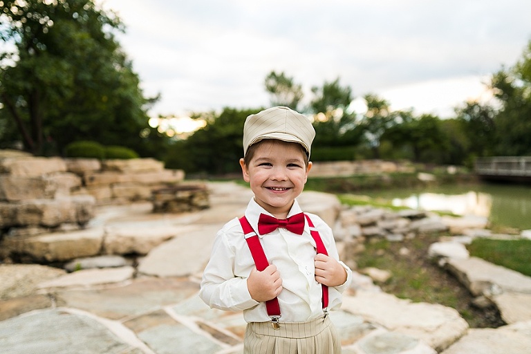 Cedar Lake Family Session St Charles Family Photographer Rebecca Chapman Photography Outdoor Fall Winery Cellars