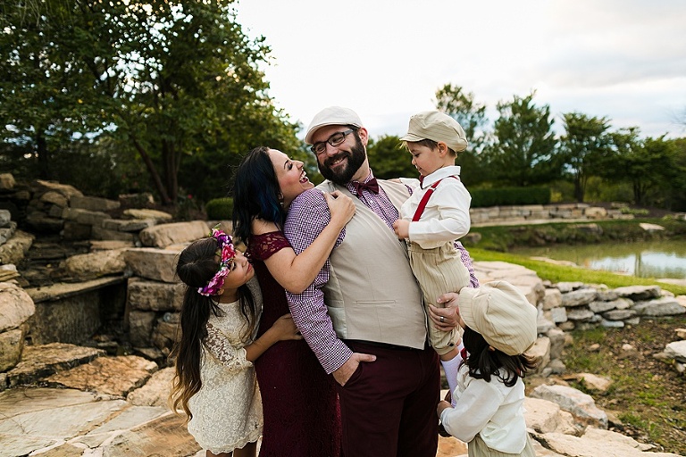 Cedar Lake Family Session St Charles Family Photographer Rebecca Chapman Photography Outdoor Fall Winery Cellars