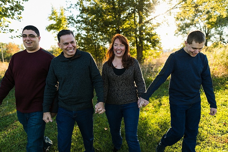 Towne Park Family and Senior Session St Charles Photographer Rebecca Chapman Photography Wentzville Foristell Warrenton Missouri Outdoor Fall