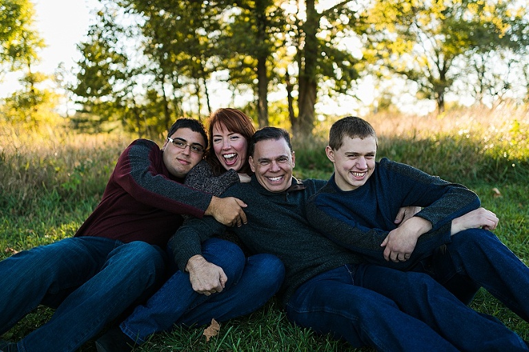 Towne Park Family and Senior Session St Charles Photographer Rebecca Chapman Photography Wentzville Foristell Warrenton Missouri Outdoor Fall