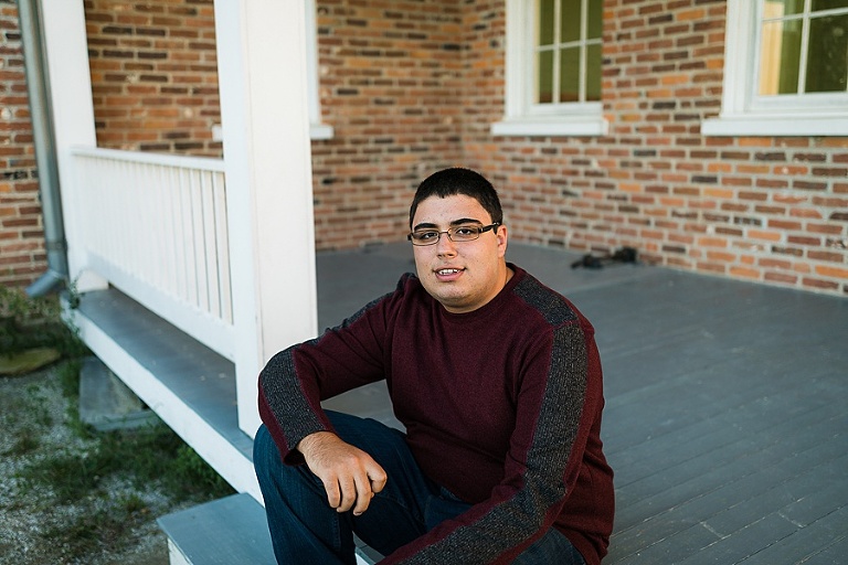 Towne Park Family and Senior Session St Charles Photographer Rebecca Chapman Photography Wentzville Foristell Warrenton Missouri Outdoor Fall