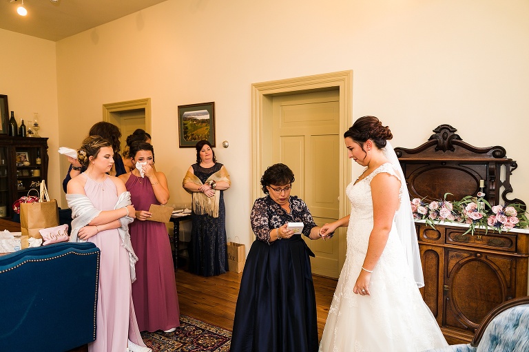 St Charles Wedding Photographer Rebecca Chapman Photography Stone Hill Winery Wedding Hermann MO