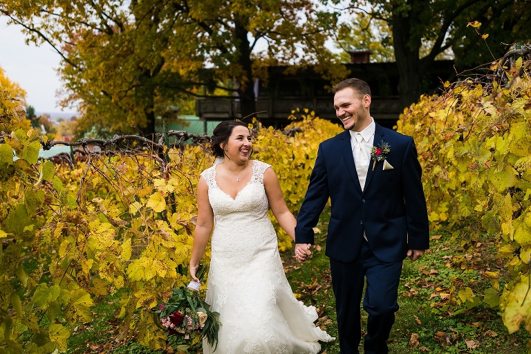 St Charles Wedding Photographer Rebecca Chapman Photography Stone Hill Winery Wedding Hermann MO