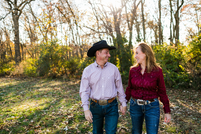 St Charles Family Photographer, Rebecca Chapman Photography, Warrenton Missouri, Farm, Horses, Country session, Outdoors, Fall