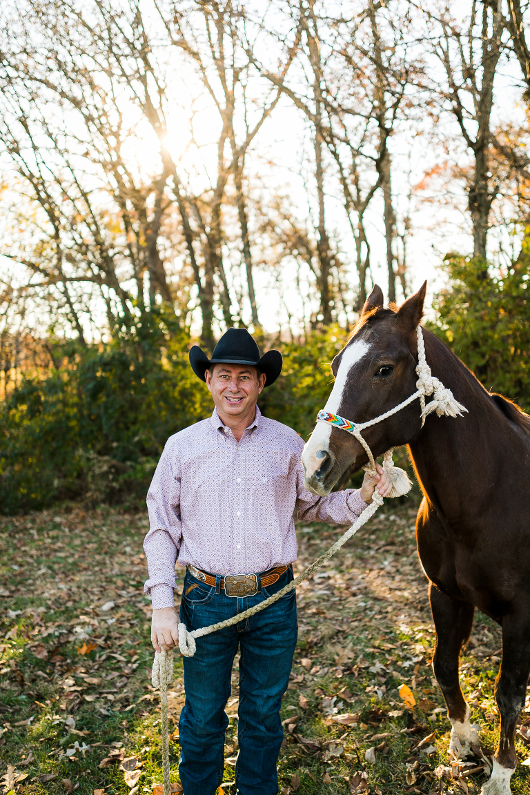 St Charles Family Photographer, Rebecca Chapman Photography, Warrenton Missouri, Farm, Horses, Country session, Outdoors, Fall