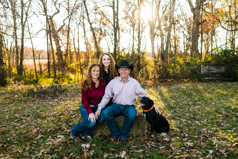 St Charles Family Photographer, Rebecca Chapman Photography, Warrenton Missouri, Farm, Horses, Country session, Outdoors, Fall