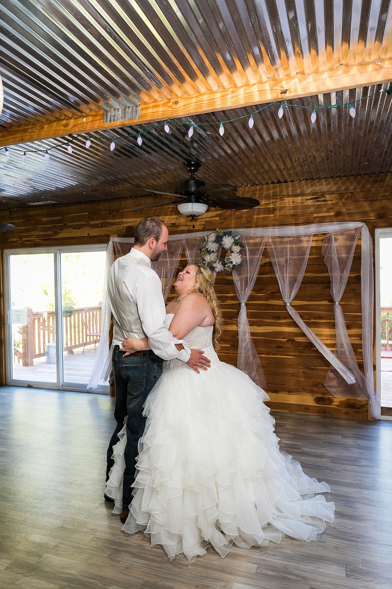 Shalom Acres Wedding | Shalom Acres Wedding Venue | Shalom Acres Wedding Photographer | Rustic Wedding Venue | Barn Wedding Venue | country wedding venue | St Charles Wedding Photographer | Warrenton Missouri Wedding Photographer | Winfield Missouri Wedding Photographer | Country Wedding Photographer | St Charles Missouri | Winfield Missouri | Warrenton Missouri |