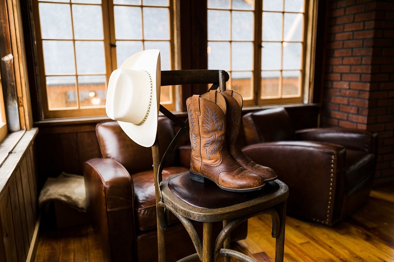 Stone House of St Charles | Stone House of St Charles Wedding | St Charles Wedding Venue | St Charles Wedding Photographer | Warrenton Missouri Wedding Photographer | Rustic Wedding | Boots Wedding | Stone House of St Charles Wedding Photographer |
