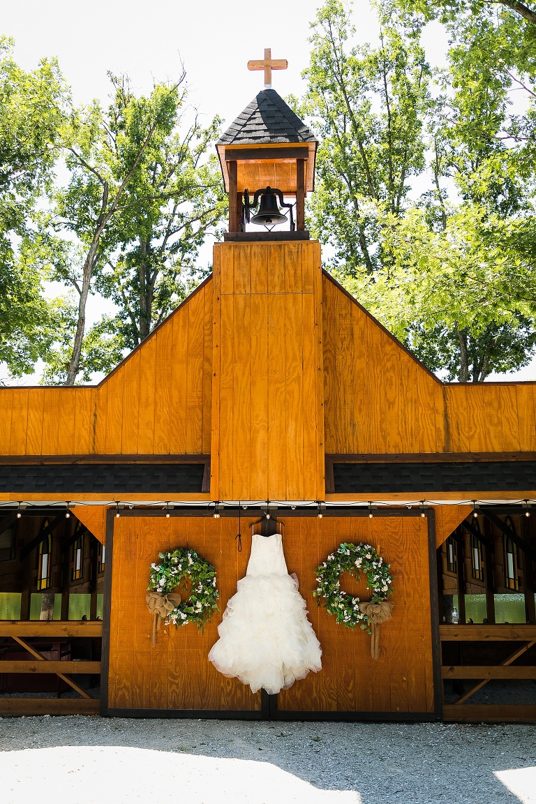 White Owl Wedding Sam Jared Rebecca Chapman Photography