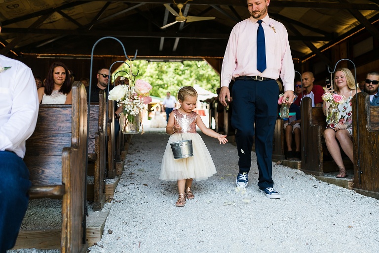 The White Owl Wedding Venue | The White Owl of Wright City | The White Owl of Warrenton | Outdoor Wedding Venue | Rustic Wedding Venue | Barn Wedding Venue | Country Wedding Venue | The White Owl Wedding Photographer | St Charles Wedding Photographer | Warrenton Missouri Wedding Photographer | Wright City Missouri Wedding Photographer | 