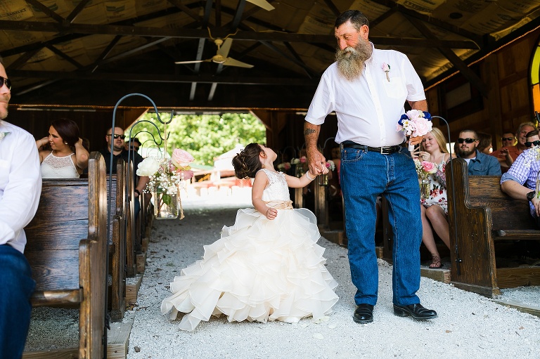 The White Owl Wedding Venue | The White Owl of Wright City | The White Owl of Warrenton | Outdoor Wedding Venue | Rustic Wedding Venue | Barn Wedding Venue | Country Wedding Venue | The White Owl Wedding Photographer | St Charles Wedding Photographer | Warrenton Missouri Wedding Photographer | Wright City Missouri Wedding Photographer | 