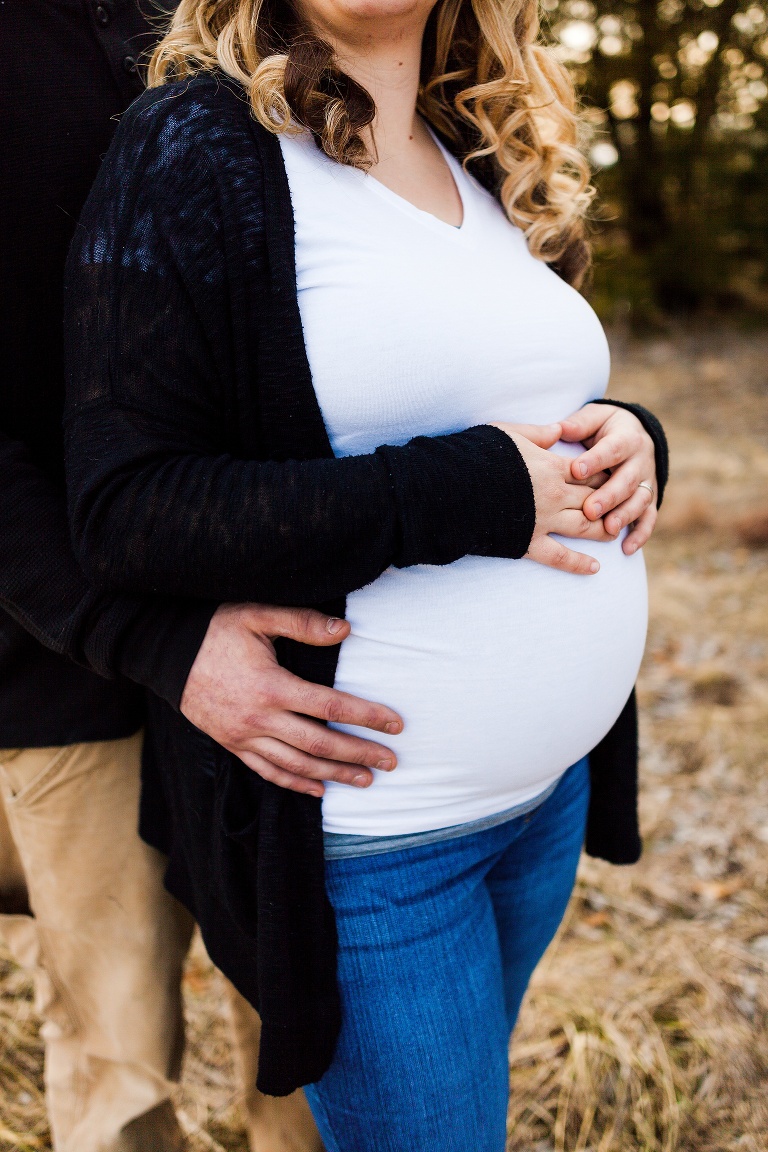 Towne Park Maternity Session | St Charles Maternity Photographer | Warrenton Mo Maternity Photographer | Wentzville Missouri | Warrenton Missouri | Foristell Mo | Girl Mom |