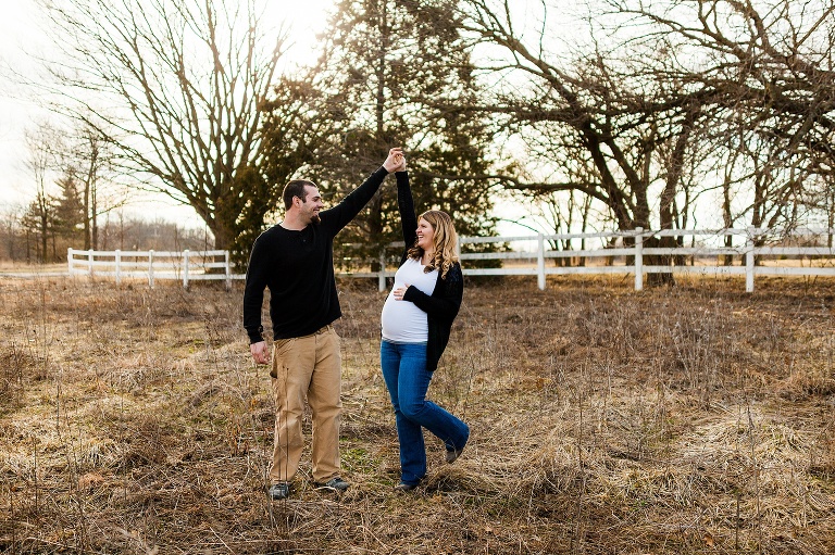 Towne Park Maternity Session | St Charles Maternity Photographer | Warrenton Mo Maternity Photographer | Wentzville Missouri | Warrenton Missouri | Foristell Mo | Girl Mom |