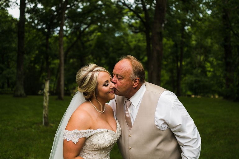 Warrenton Missouri Wedding | Warrenton Missouri Wedding Photographer | St Charles Wedding Photographer | Hometown Wedding | Country Wedding | Rustic Wedding | 