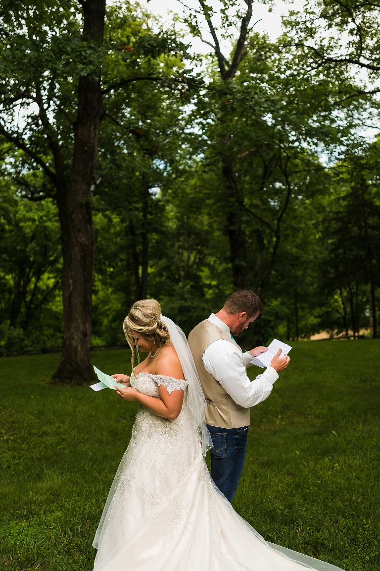 Warrenton Missouri Wedding | Warrenton Missouri Wedding Photographer | St Charles Wedding Photographer | Hometown Wedding | Country Wedding | Rustic Wedding | 