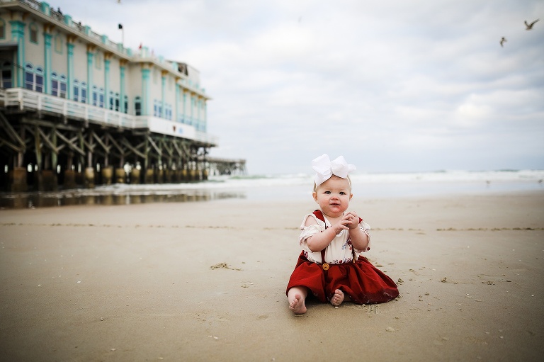 Daytona Beach Main Street Pier | Daytona Beach Main Street Pier photographer | Daytona Beach Main Street Pier Family Session | Daytona Beach Main Street Pier family of four | St Charles Photographer | St Charles Family Photographer | St Charles Wedding Photographer | Travel Photographer | Destination Photographer | Beach Family Session | Beach Family Session Photographer | Beach Family Session family of Four | 
