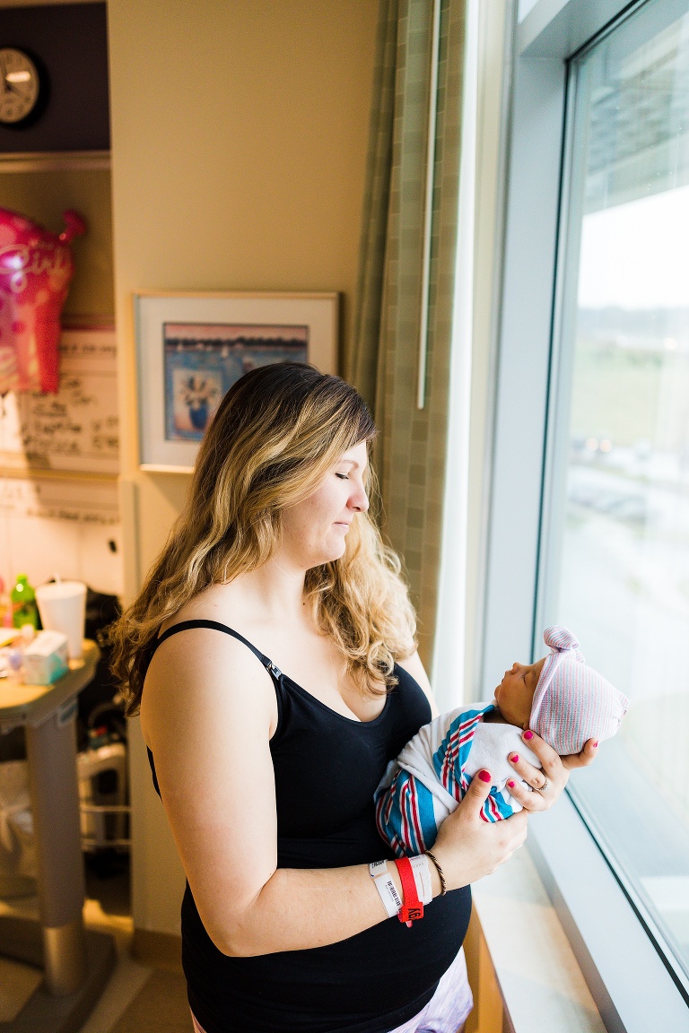 Progress West Hospital | Progress West Hospital Newborn Session | Progress West Hospital Newborn Photographer | Progress West Hospital Fresh 48 Session | Progress West Hospital Fresh 48 Photographer | St Charles Photographer | St Charles Fresh 48 Photographer | Warrenton Mo Fresh 48 Photographer | New Baby | 