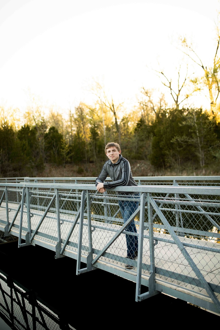 Klondike Park Photographer | Klondike Park Senior Photographer | St Charles Photographer | St Charles Senior Photographer | Warrenton Mo Photographer | Warrenton Mo Senior Photographer | Warrenton High School Senior | Warrenton High School Photographer | Warrenton High School Senior Photographer | Missouri Photographer | Missouri Senior Photographer | Boy Senior | Boy Senior Photographer | Klondike Park Augusta Missouri | Klondike Park Augusta Missouri Photographer | Klondike Park Augusta Missouri Senior Photographer |