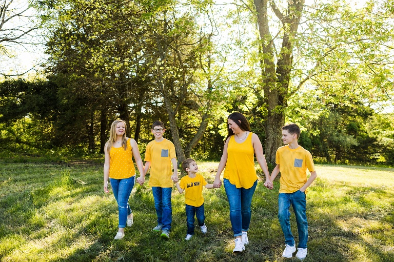 St Charles Extended Family Photographer | St Charles Photographer | Warrenton Mo Extended Family Photographer | Warrenton Mo Photographer | Wright City Mo Extended Family Photographer | Wright City Mo Photographer | St louis Extended Family Photographer | St Louis Photographer | Missouri Extended Family Photographer | Missouri Photographer | 