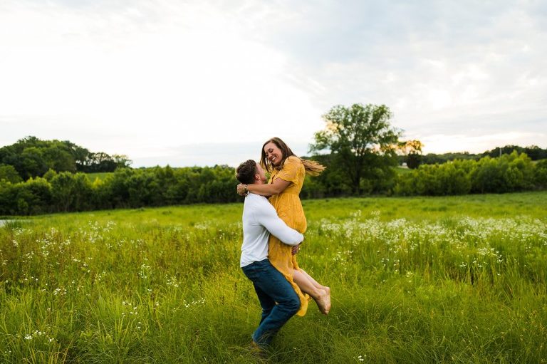 St Charles Couples Photographer | St Charles Photographer | Warrenton Mo Couples Photographer | Warrenton Mo Photographer | Wright City Mo Couples Photographer | Wright City Mo Photographer | St Louis Couples Photographer | St Louis Photographer | Missouri Couples Photographer | Missouri Photographer | Wild Flowers | Missouri Native Wildflowers | Save the Monarchs | Broemmelsiek Park Couples Session