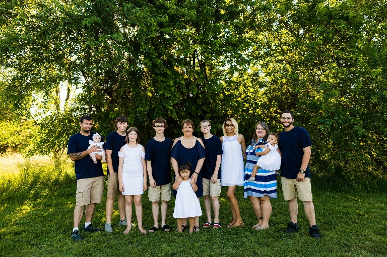 Towne Park Wentzville Mo | Towne Park Photographer | St Charles Extended Family Photographer | St Charles Photographer | Warrenton Mo Extended Family Photographer | Warrenton Mo Photographer | Wright City Mo Extended Family Photographer | Wright City Mo Photographer | St Louis Extended Family Photographer | St Louis Photographer | Missouri Extended Family Photographer | Missouri Photographer | Family of 17 | Grandparents | Great Grandparents | GrandKids | Great Grandkids | Outdoor Family Session | Summer Session | Field Photography | Town Park Extended Family Session |