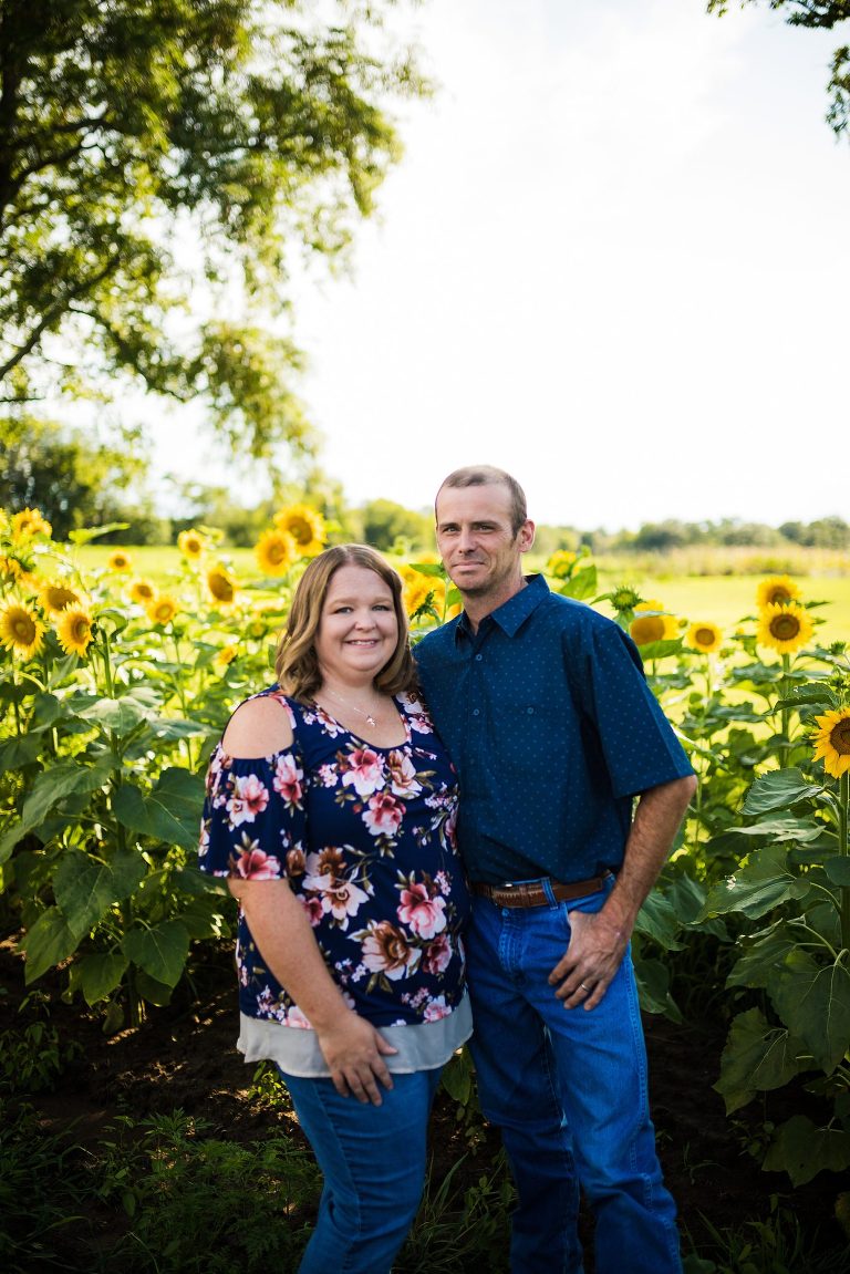 St Charles Photographer | St Charles Photographer | Warrenton Mo Photographer | Warrenton Mo Photographer | Wright City Mo Photographer | Wright City Mo Photographer | St Louis Photographer | St Louis Photographer | Missouri Photographer | Missouri Photographer | Warrenton Mo Family Photographer | Warrenton Mo Family Photo Shoot | Warrenton Mo Spring Family Photo Session | Summer Outdoor Family Session | Summer Outdoor Family Photo Shoot | Summer Outdoor Family Photographer | Summer Outdoor Family Photographer | Sunflower Minis | Sunflower photo Shoot | Sunflower field photography | Sunflower Photographer| Sunflower Couples Session | Sunflower Family Session | Sunflower Sunset Session | SunflowerEngagement Session | Jonesburg Missouri Sunflowers | Jonesburg Missouri Sunflower mini Session | Jonesburg Missouri Sunflower Mini Photo Shoot | Jonesburg Missouri Sunflower Photographer |