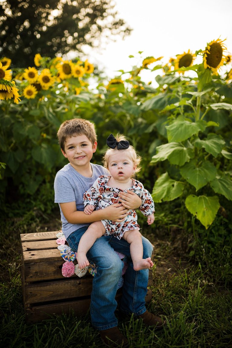 St Charles Photographer | St Charles Photographer | Warrenton Mo Photographer | Warrenton Mo Photographer | Wright City Mo Photographer | Wright City Mo Photographer | St Louis Photographer | St Louis Photographer | Missouri Photographer | Missouri Photographer | Warrenton Mo Family Photographer | Warrenton Mo Family Photo Shoot | Warrenton Mo Spring Family Photo Session | Summer Outdoor Family Session | Summer Outdoor Family Photo Shoot | Summer Outdoor Family Photographer | Summer Outdoor Family Photographer | Sunflower Minis | Sunflower photo Shoot | Sunflower field photography | Sunflower Photographer| Sunflower Couples Session | Sunflower Family Session | Sunflower Sunset Session | SunflowerEngagement Session | Jonesburg Missouri Sunflowers | Jonesburg Missouri Sunflower mini Session | Jonesburg Missouri Sunflower Mini Photo Shoot | Jonesburg Missouri Sunflower Photographer |