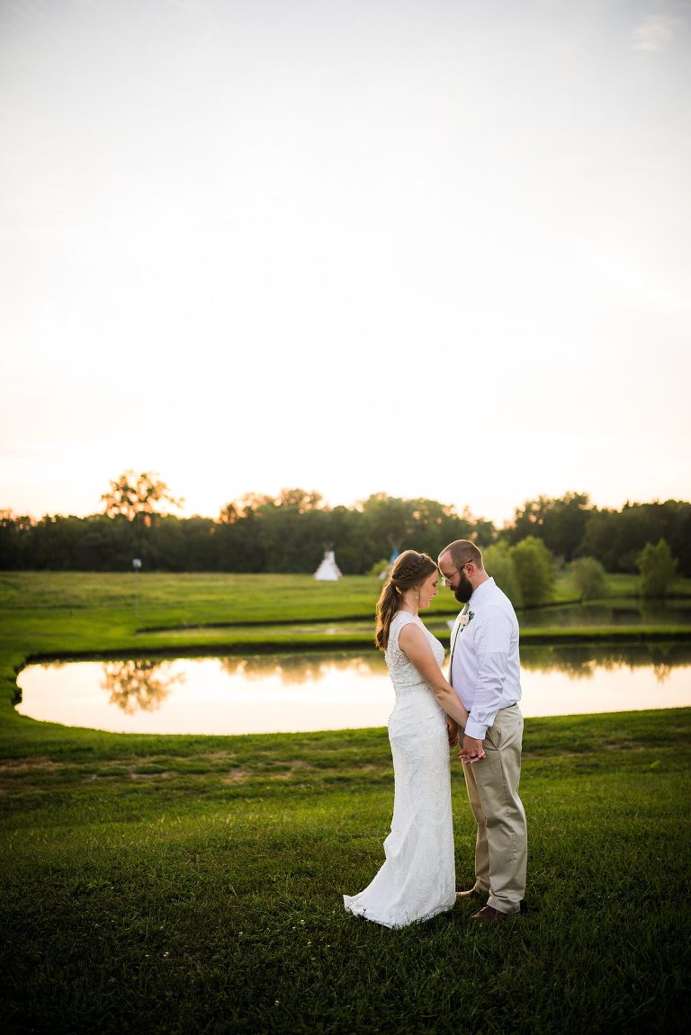 Boone Monument Village Wedding |  Missouri Wedding Photographer | St Charles Missouri Photographer | Warrenton Missouri Photographer | Wedding Photographer | Missouri Wedding Photographer |