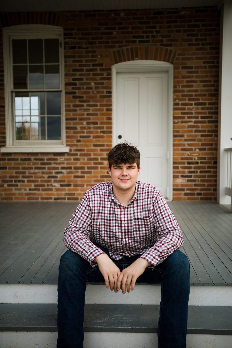 Towne Park Senior Session | St Charles Photographer | Warrenton Missouri Photographer | Boy Senior Session |