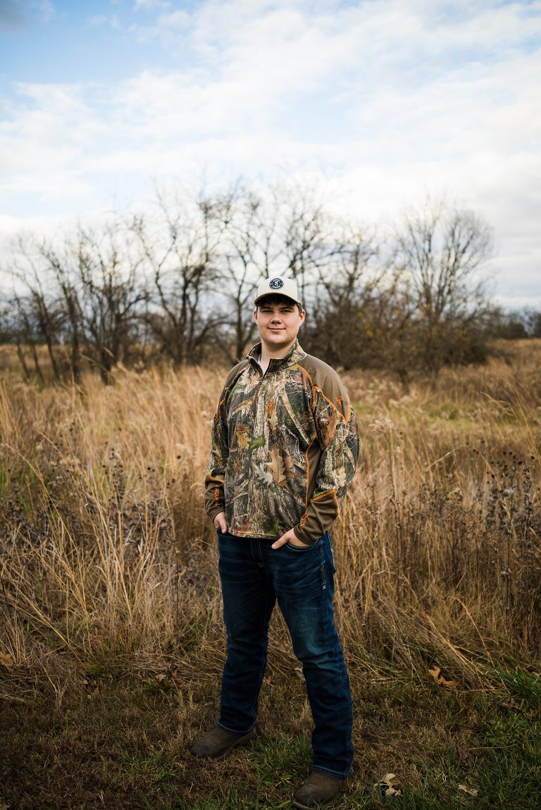 Towne Park Senior Session | St Charles Photographer | Warrenton Missouri Photographer | Boy Senior Session |