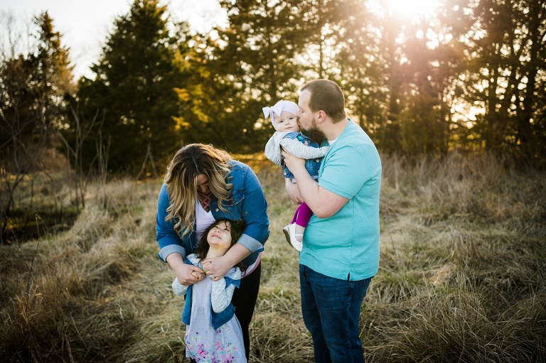 Towne Park Family Session | St Charles Photographer | Warrenton Missouri Photographer | Towne Park Photographer | Outdoor photographer | 