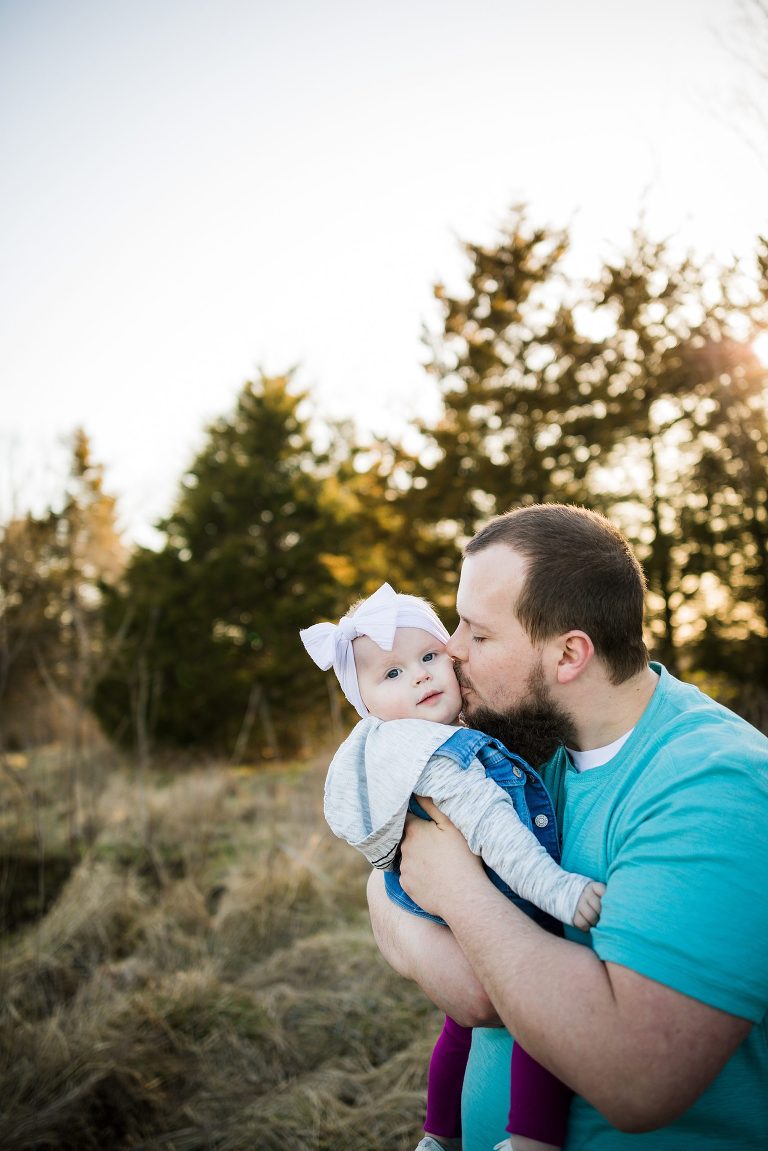 Towne Park Family Session | St Charles Photographer | Warrenton Missouri Photographer | Towne Park Photographer | Outdoor photographer | 