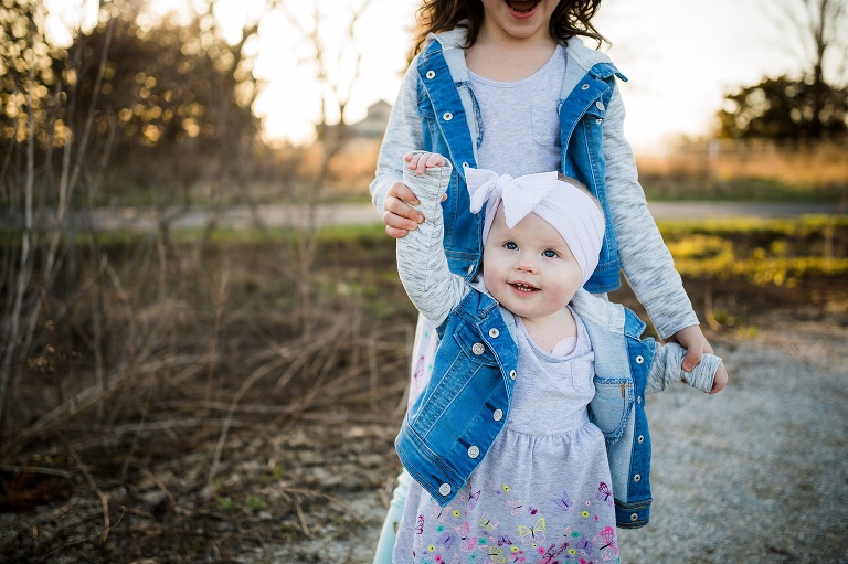 Towne Park Family Session | St Charles Photographer | Warrenton Missouri Photographer | Towne Park Photographer | Outdoor photographer | 