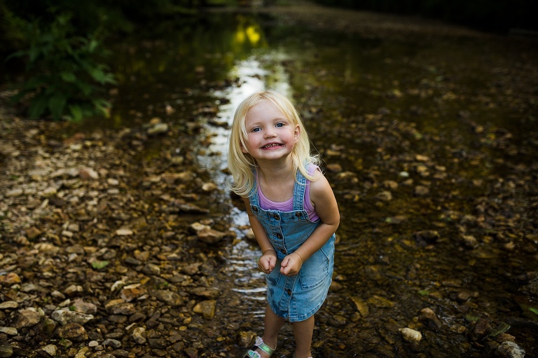 Creek Family Photo Shoot | St Charles Photographer | Warrenton Missouri Photographer | Outdoor Photographer | Creek Photographer |