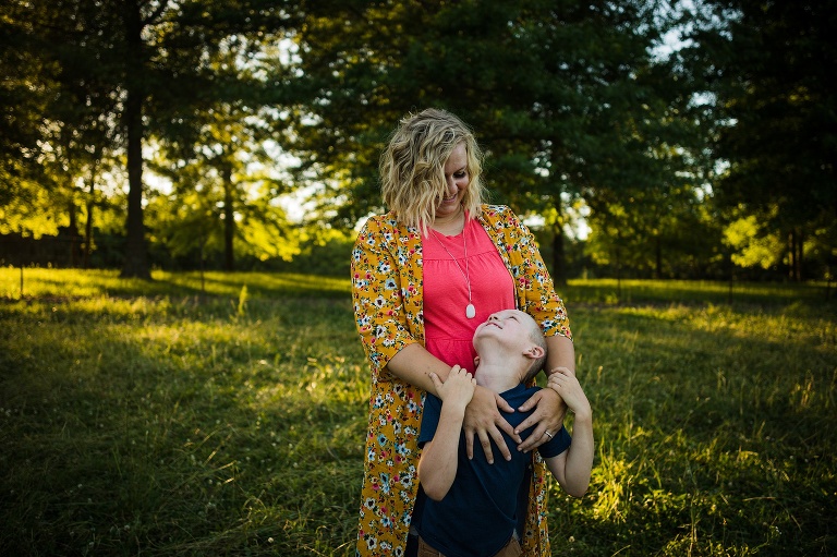 Montgomery City Family Photographer | St Charles Photographer | Warrenton Missouri Photographer | Outdoor Photographer |