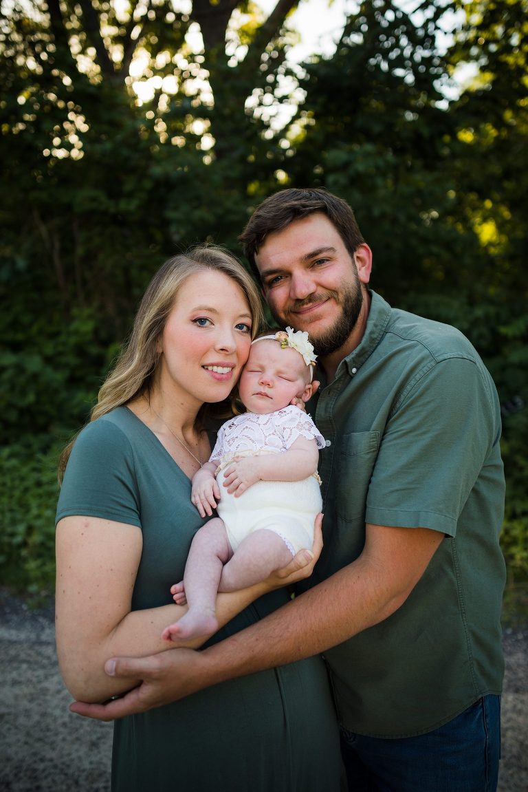 Lifestyle Newborn Session | St Charles Family Photographer | Warrenton Missouri Family Photographer | Newborn Photographer |