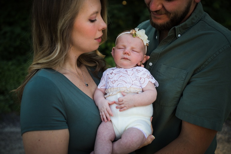 Lifestyle Newborn Session | St Charles Family Photographer | Warrenton Missouri Family Photographer | Newborn Photographer |