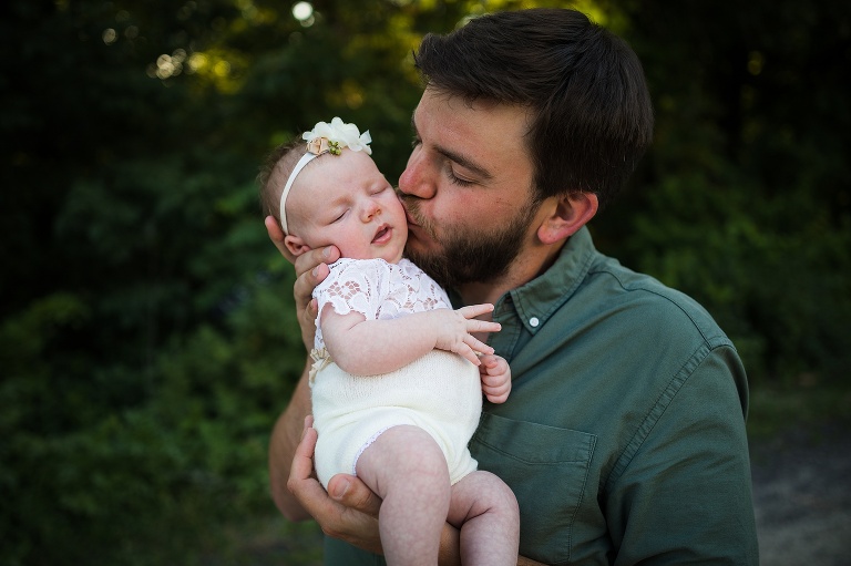 Lifestyle Newborn Session | St Charles Family Photographer | Warrenton Missouri Family Photographer | Newborn Photographer |