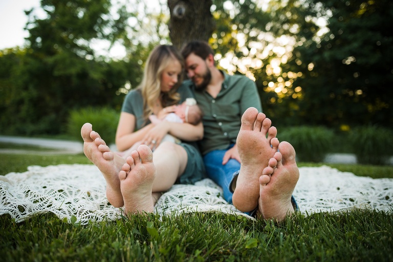Lifestyle Newborn Session | St Charles Family Photographer | Warrenton Missouri Family Photographer | Newborn Photographer |