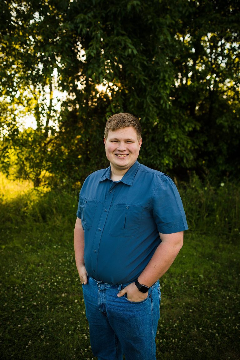 Why are Family Photos important? | St Charles Photographer | Warrenton Missouri Photographer | Towne Park Photographer | Extended Family Photographer |