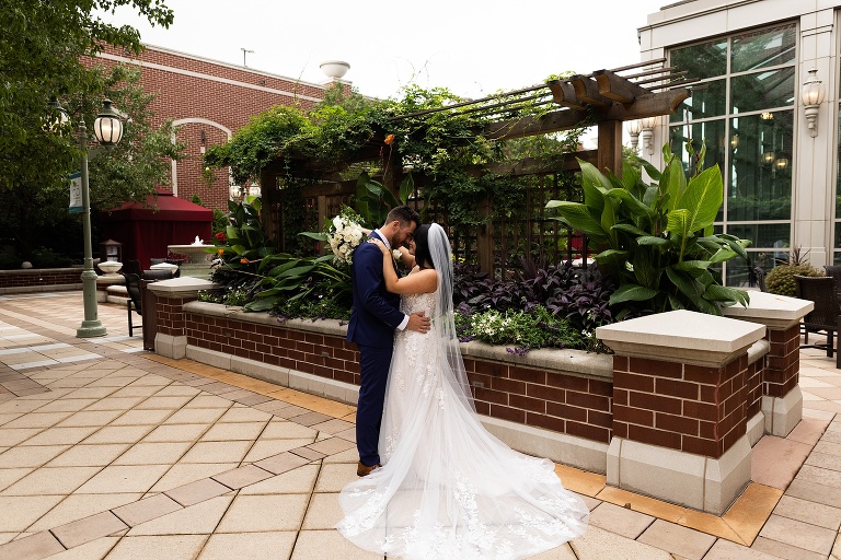 Ameristar Casino St Charles Wedding | Missouri Wedding Photographer | St Charles wedding photographer |