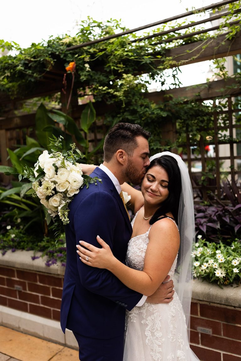 Ameristar Casino St Charles Wedding | Missouri Wedding Photographer | St Charles wedding photographer |