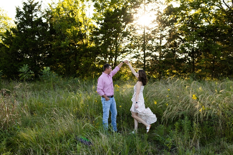 Missouri Engagement Photographer | St Charles Engagement Photographer | St Charles Wedding Photographer | Towne Park Photographer |