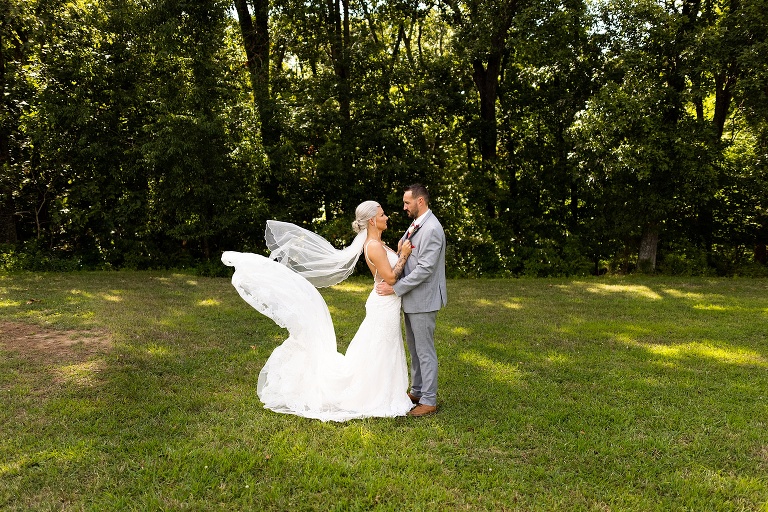 Missouri Wedding Photographer | St Charles Wedding Photographer | Warrenton MO Wedding Photographer