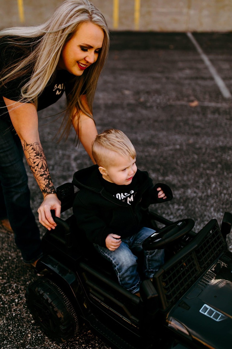 Jeep Mommy and Me Photo Shoot | St Charles |