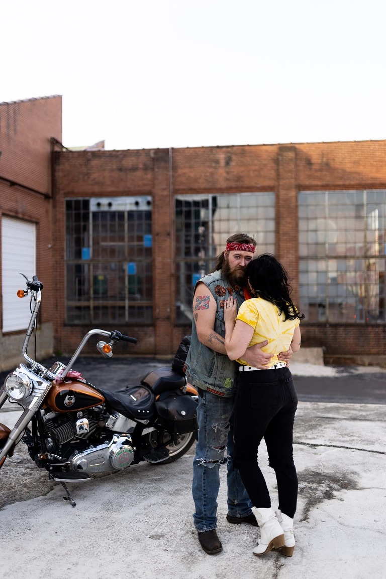 Sexy Motorcycle Photo Shoot | Steamy Couples photos | Missouri Photographer | Motorcycle Session