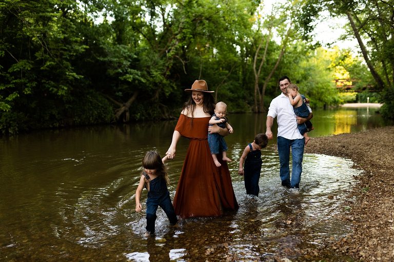 Creek Family Session | Indian Camp Creek Photographer | Missouri Family Photographer | Missouri Photographer | Family of 6 |