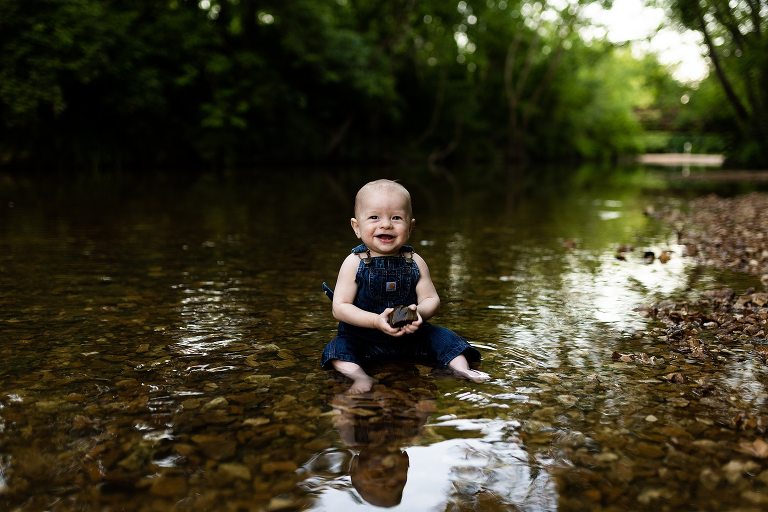 Creek Family Session | Indian Camp Creek Photographer | Missouri Family Photographer | Missouri Photographer | Family of 6 |