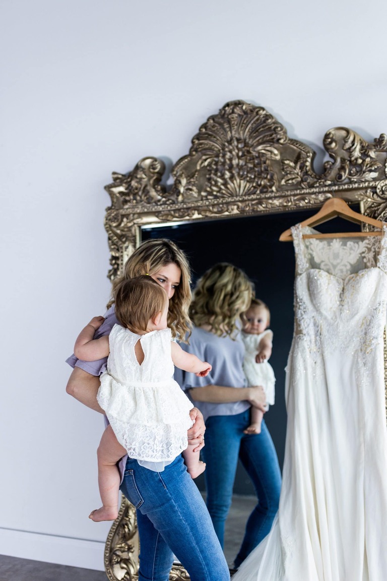 Just like Mommy | Wedding Dress Mini | Missouri Photographer | Wedding Dress Photo Shoot |